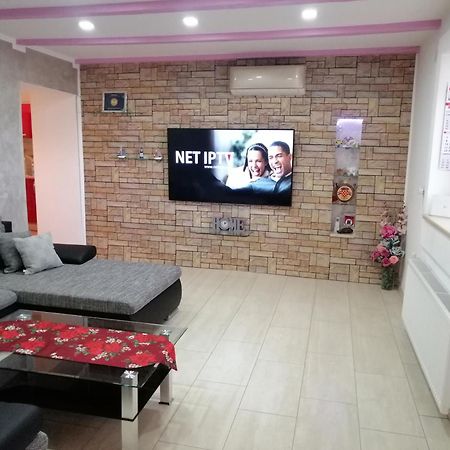 Apartment Goran & Nela 우마그 객실 사진